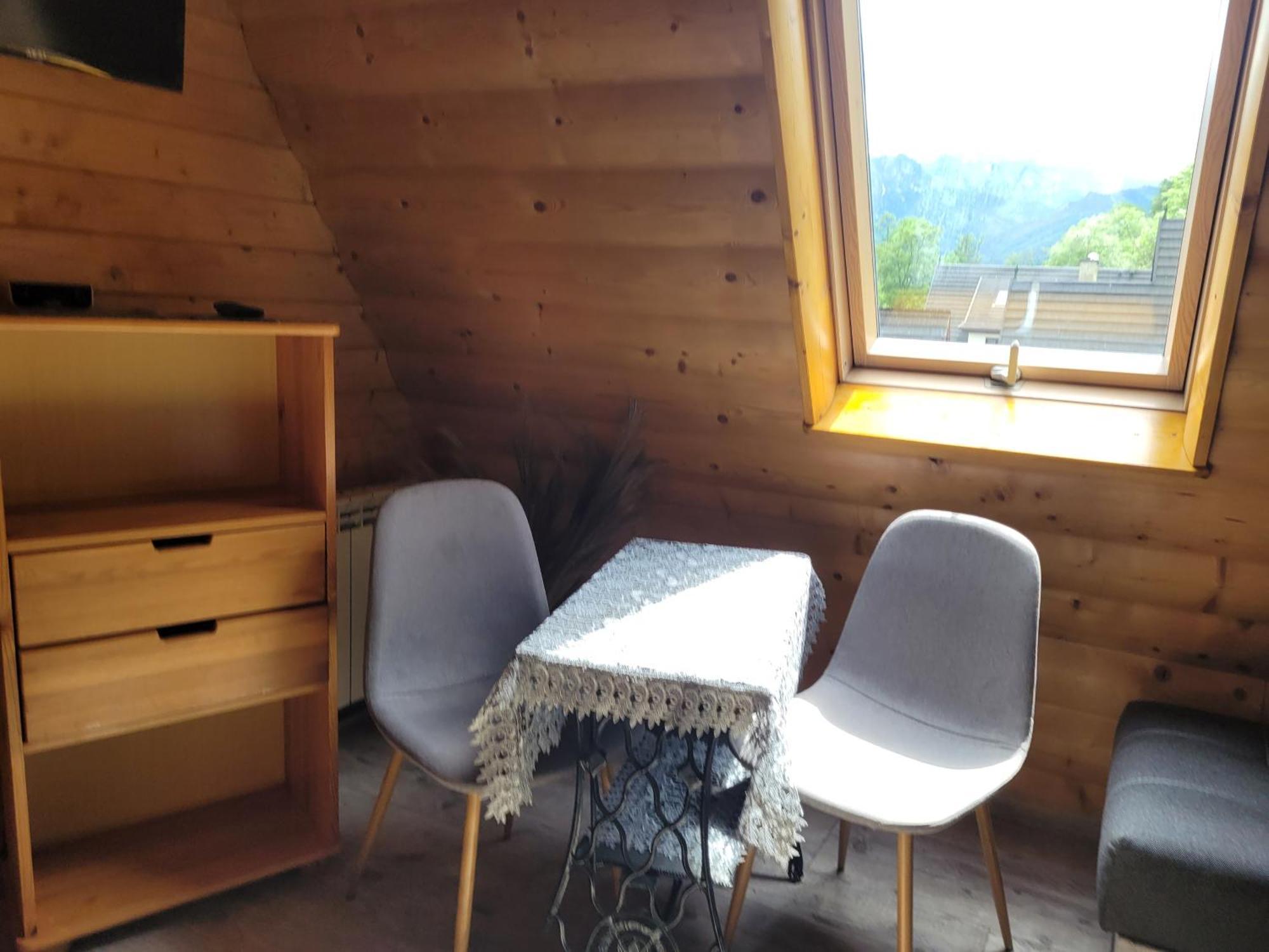 Homestay Wynajem Pokoi Krystyna Mroz *